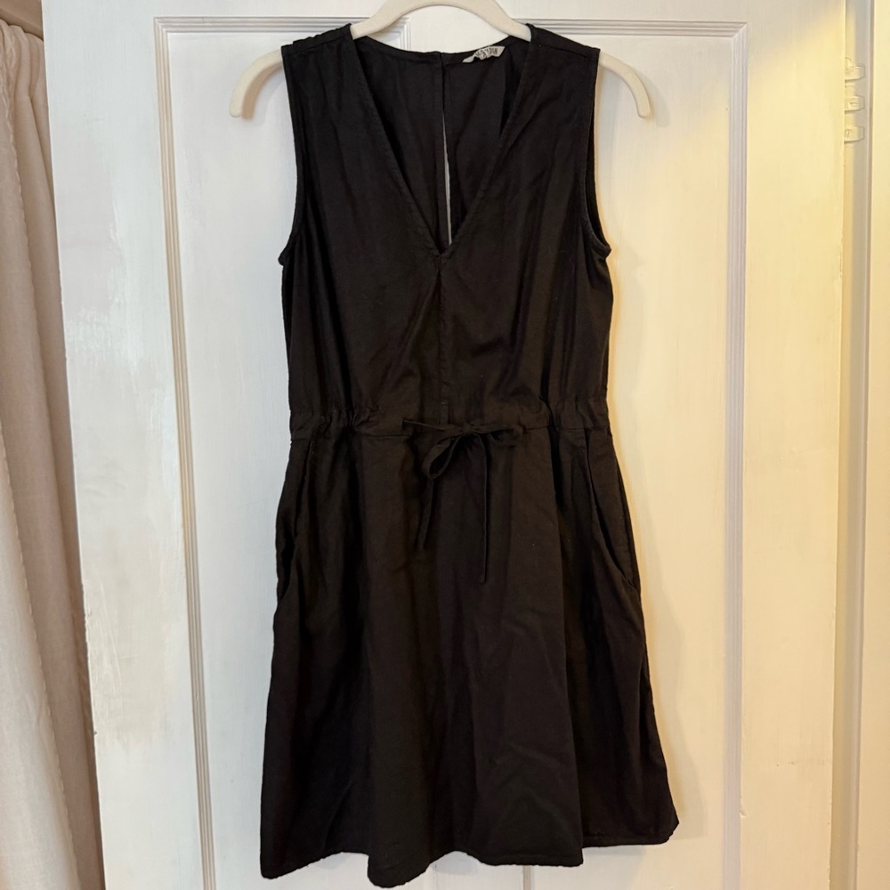 Ali Golden Black Silk Linen Sleeveless Mini Dress